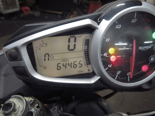 2013 13-16 Triumph Street Triple R OEM Gauge Cluster Speedometer Tach Display - Picture 13 of 14