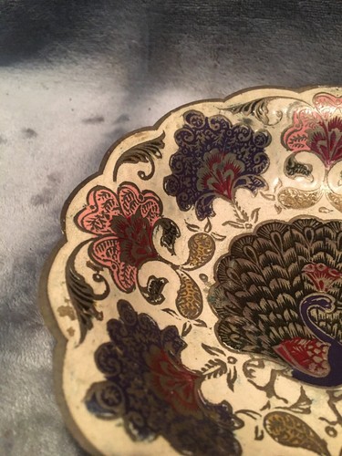 Vintage Peacock Bowl Pedestal Floral Hand Painted Ornate Bowl with Scallop - Imagen 4 de 7