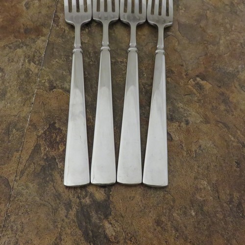 Oneida Easton Cube Set of 4 Dinner Forks Stainless Flatware Lot C - Picture 2 of 5