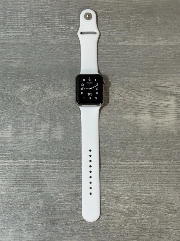 Apple Watch Hermes серия 2 42 мм сапфировое стекло с белым ремешком - Изображение 2 из 4