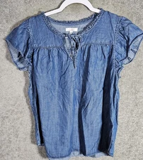 LC Lauren Conrad Chambray Top Womens Size Large Blue Lyocell Keyhole Tie Ruffle