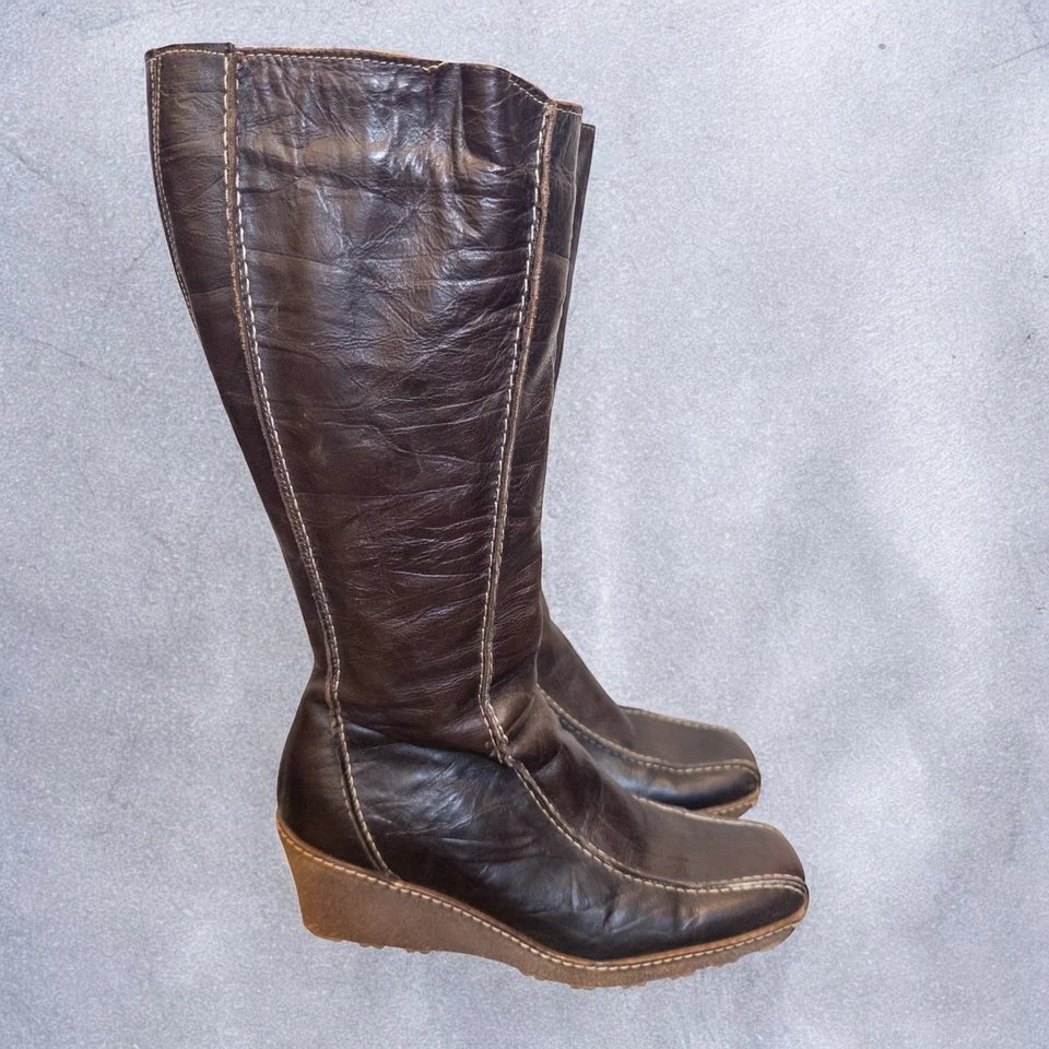Botas de cuña vintage Y2K ALDO hechas en Italia cuero marrón punta cuadrada talla 8,5 Foto 3 de 4