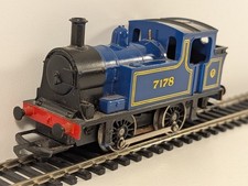 Hornby R255 – 0-4-0 Industrial Tank Locomotive (No. 7178)