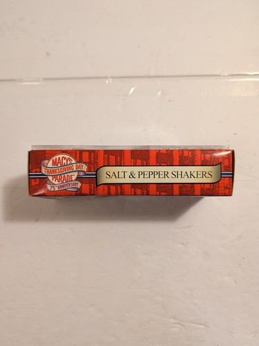 Macy's 2001 Thanksgiving Day Parade Porcelain Salt & Pepper Shakers Vintage New - Picture 2 of 9
