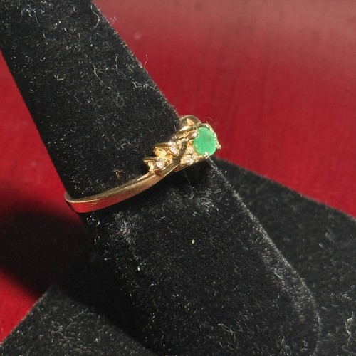 HERMOSO ANILLO DE DIAMANTES DE ORO ESMERALDA DE 10 K 1,91 g joyería fina talla 6  - Imagen 2 de 6