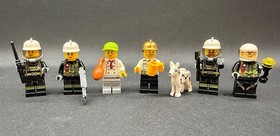 LEGO City Fire Station Complete w/6 MiniFigures Dog & Instructions Set #60110