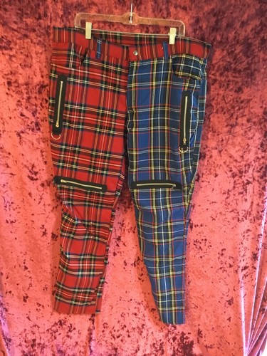 Blau und rot Schottenkaro Punk Rock Hose Goth Metal Hot Topic Misfits Knopf 38