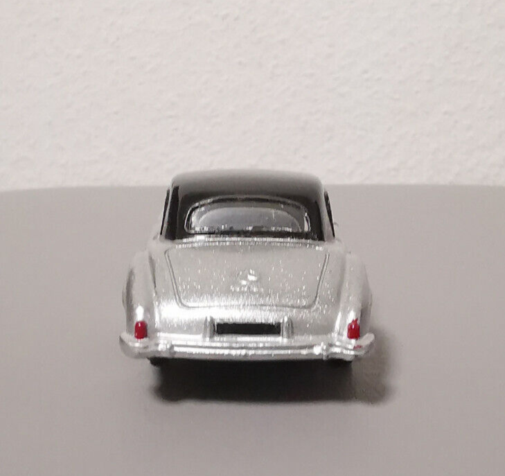 Dinky Toys 526 - 24H Mercedes 190SL in Repro Karton Vintage