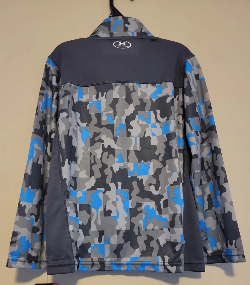 Under Armour Youth Graphite 1/4 Zip Pullover Size 6 (NEW) - Image 2 of 4