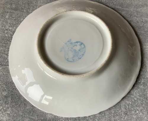 Antique Victoria Carlsbad Austria Set Of 2 Demitasse Cups $ Saucers Gold Accents - Picture 9 of 13
