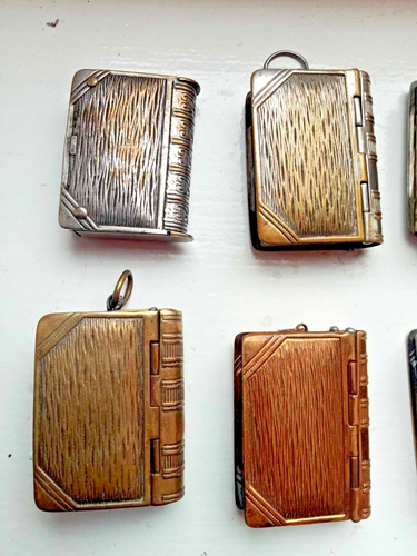 Antique Victorian Silver or Brass Book-Shaped Vesta Case c.1870-1900 - Picture 6 of 11