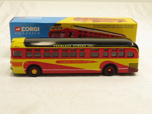 Corgi 54104 Classics Peerless Stages System GM 4509 NIB - Picture 6 of 8