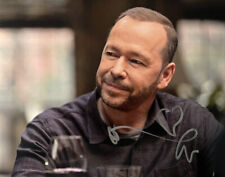 DONNIE WAHLBERG SIGNED 8x10 PHOTO BLUE BLOODS TV SHOW ACTOR AUTOGRAPH COA DONNIE WAHLBERG SIGNED 8x10 PHOTO BLUE BLOODS TV SHOW ACTOR AUTOGRAPH COA