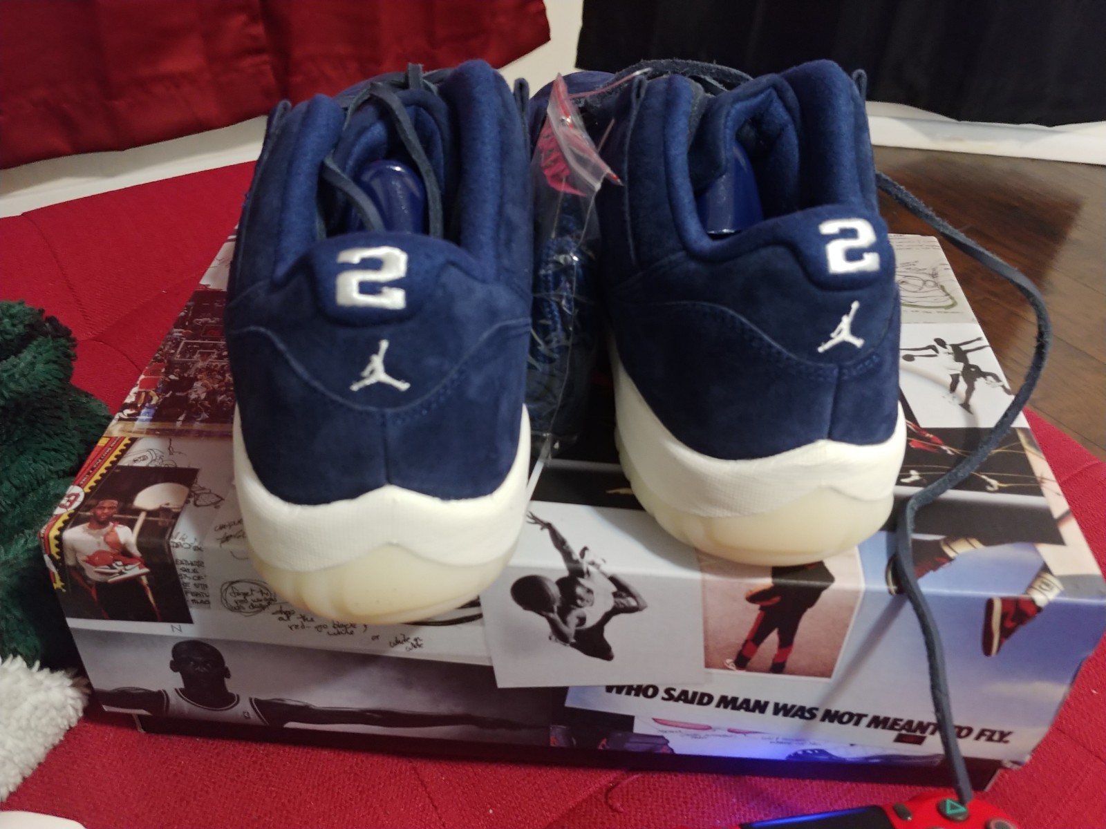 Air Jordan 11 Retro Retro Retro Low - Derek Jeter Re2pect . 8261d9 Air Jordan 11 Retro Retro Retro Low - Derek Jeter Re2pect . 8261d9