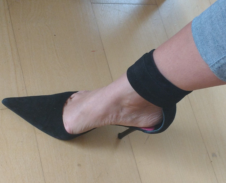 ICEBERG original Leder High Heel Stiletto Gr. 37,5 neuwertig ICEBERG original Leder High Heel Stiletto Gr. 37,5 neuwertig