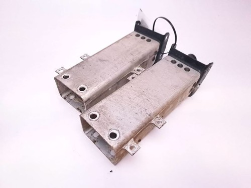 FRAME CORE SUPPORT HEADS FOR MERCEDES-BENZ E500 2003 - 2009 - Picture 2 of 4