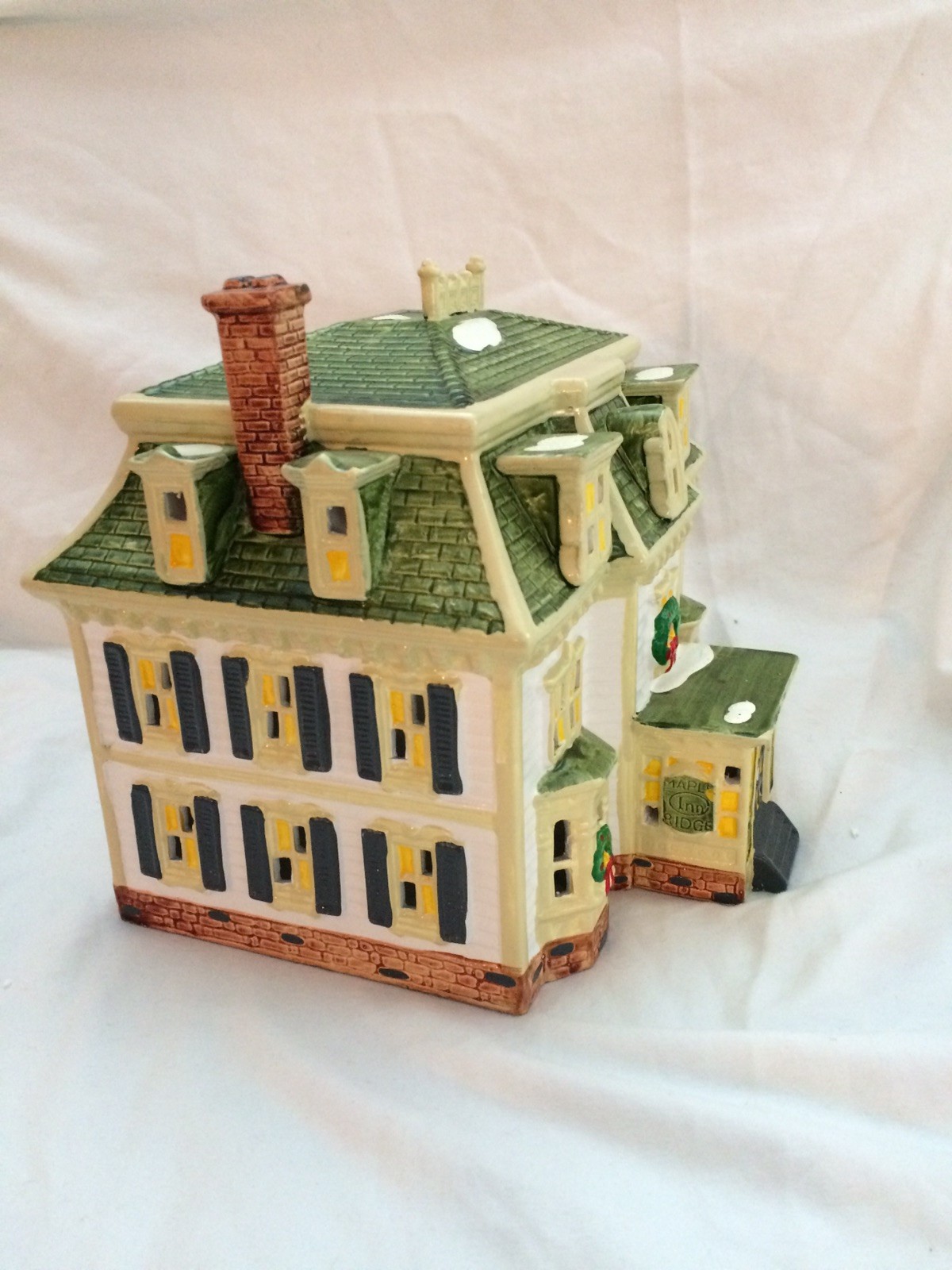 Picture 4 of 5