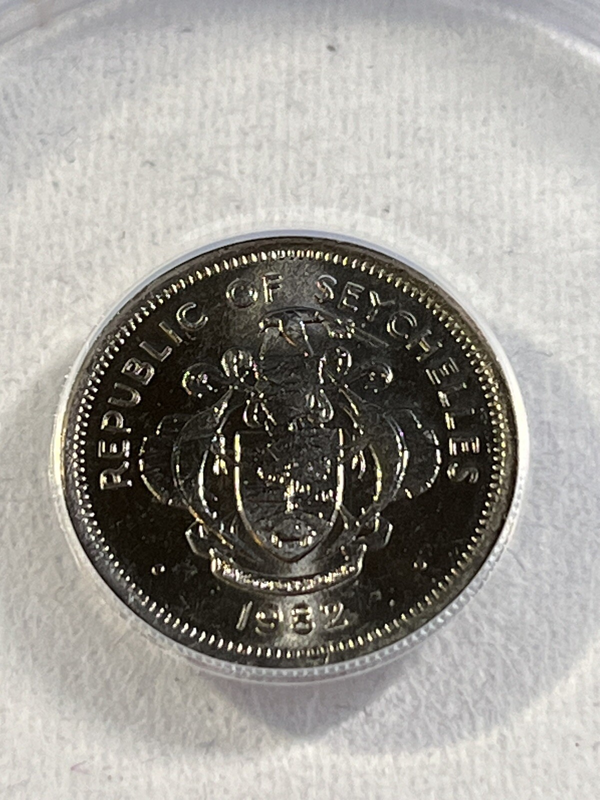 Picture 1 of 4