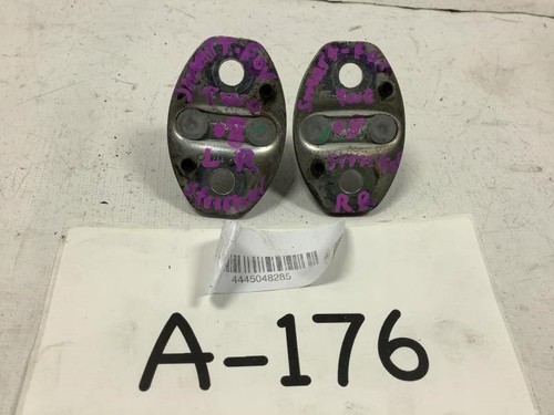 2008 SMART FORTWO RIGHT/LEFT DOOR STRIKER LOCK LATCH STRIKER PLATE OEM+ - 第 1/12 張圖片