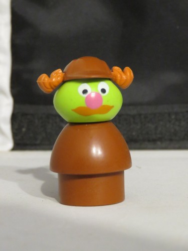 Fisher Price Little People Vintage 1973 Sesame Street Sherlock Hemlock - Imagen 2 de 3