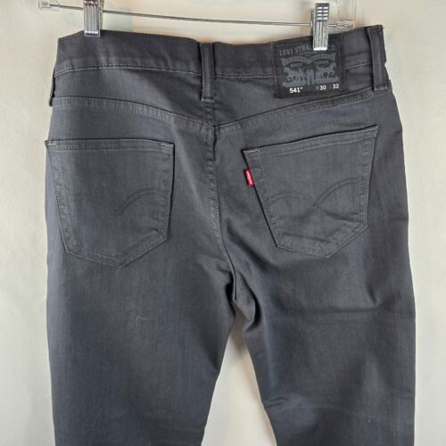 Levi's 541 Jeans Mens 30x32 Grey Denim Athletic Fit Straight Stretch Normcore - Picture 6 of 10