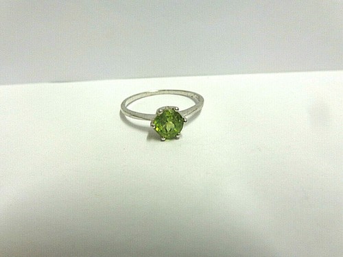 peridot ring sterling silver sz 9.25 wgt 1.7 grams tcw 1 solitaire - Picture 2 of 9