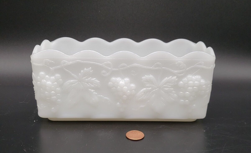 VTG Fire King Anchor Hocking Planter Napkin Holder Grape Leaf Milk Glass
