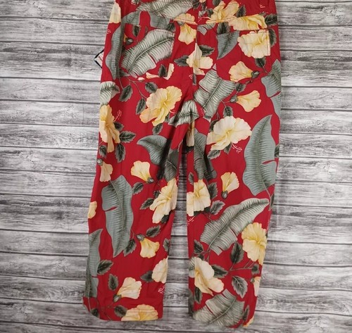 Jamaica Bay Tropical Hawaiian Floral Red Capris Vacation NWT Women's Size 10 - Picture 6 of 7