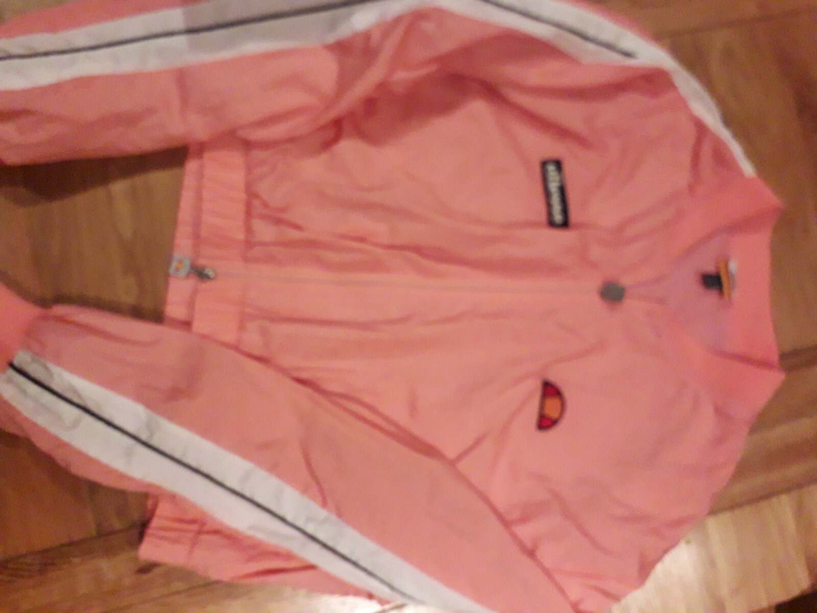 Picture 2 of 5