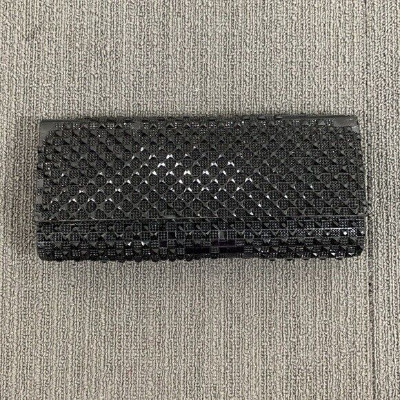 Picture 4 of 19