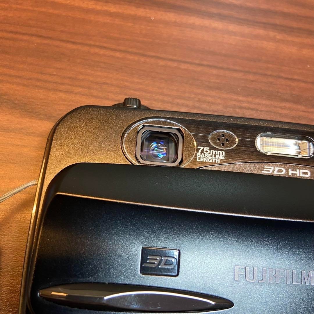 Fujifilm FinePix Real 3D W3 デジカメ3815 Fujifilm FinePix Real 3D W3 Digital Camera 3815 From Japan