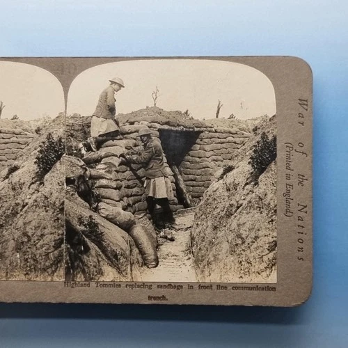 WW1 Military 3D Stereoview C1916 Real Photo France Scottish Troops Battle Kilt