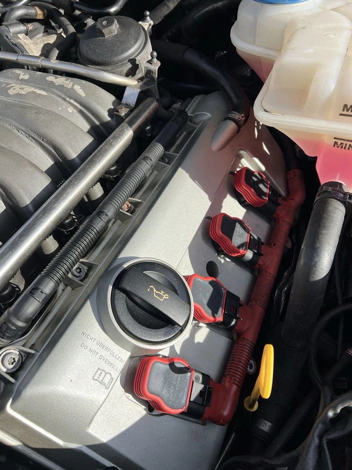 2006 Audi S4 BHF 4.2 V8 motor reconstruído completo completo com chicote de fios + ECU - Imagem 2 de 4