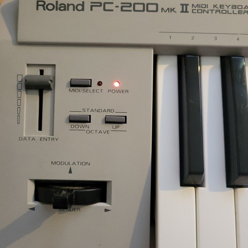 Roland PC-200 MK II Midi Keyboard Controller Tested & Works - See Listing - Picture 14 of 15