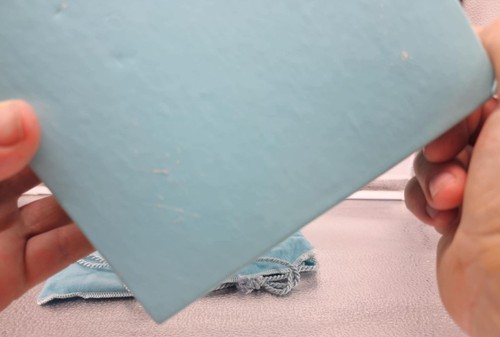 Tiffany & Co. blaue Geschenkbox 6 x 6 x 3,5 mit Staubbeutel Beutel & Seidenpapier LESEN - Bild 14 von 19