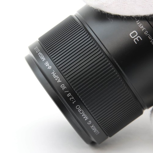 Panasonic Lumix G Macro 30mm F/2.8 ASPH. MEGA O.I.S. (MFT) -Near Mint- #185 - Picture 7 of 12