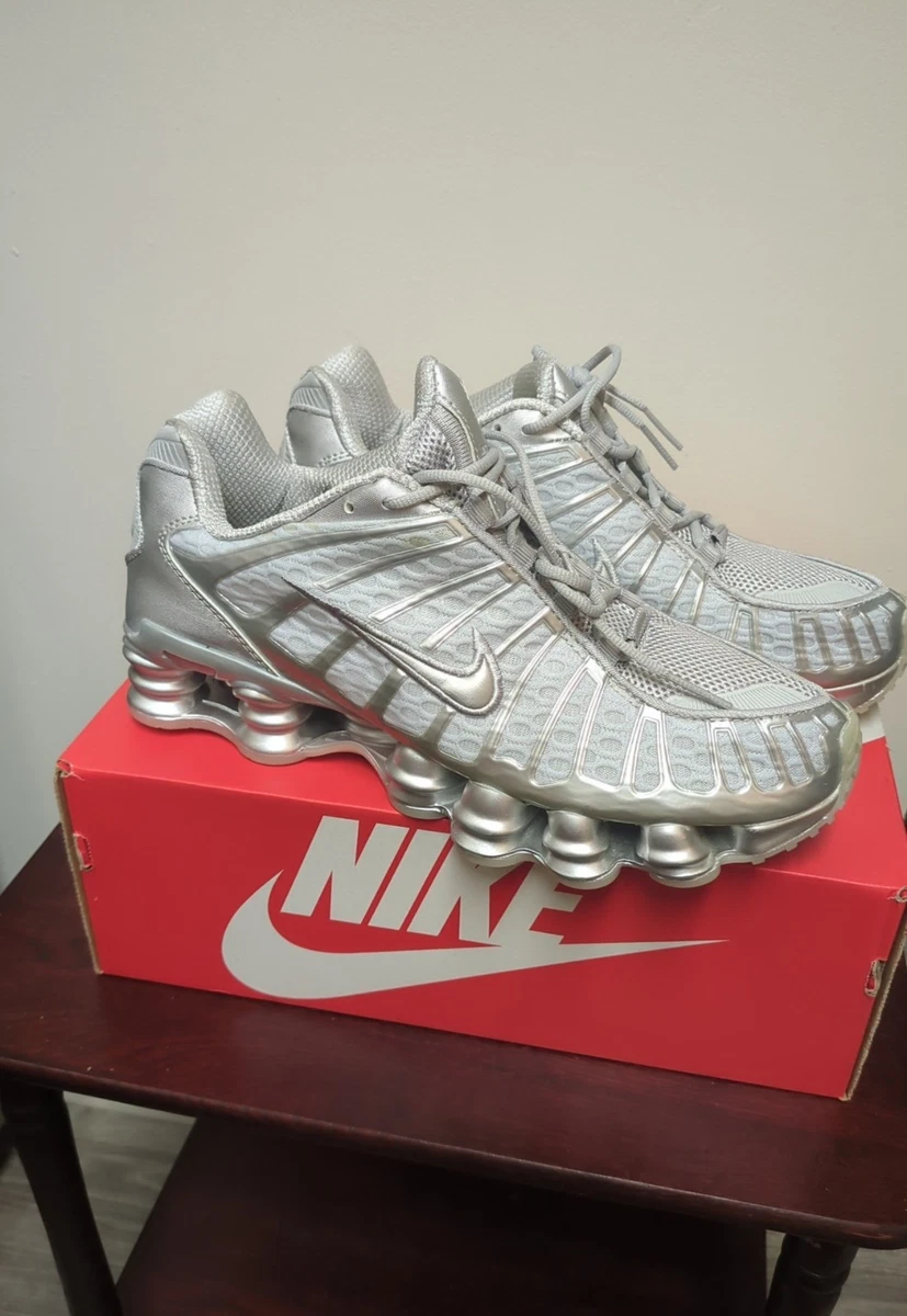 Nike Shox シルバー Nike Shox Silver Athletic Shoes for Women for sale | eBay