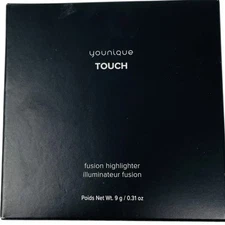 Younique Touch Fusion Highlighter in Blushing New .31 oz
