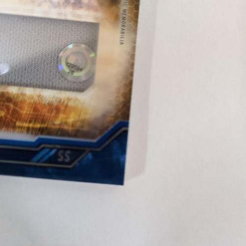 Derek Jeter Topps STRATA 73/99 Game-Used Relic Card MLB Hologram - Picture 3 of 7