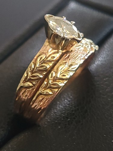 14k Yellow & Rose Gold Vintage Diamond Ring Bridal Set - Picture 8 of 9