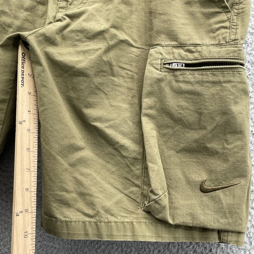 Vintage Nike Ripstop Cargo Shorts Herren 36* Army Green Workwear Gorpcore Surplus - Bild 5 von 11