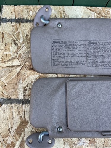 1996-2002 Toyota 4Runner Tan Sun Visor Sunvisor Set Tan - Picture 2 of 19