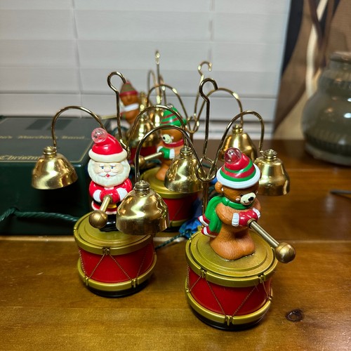 Campanelle musicali usate Mr Christmas Babbo Natale in marcia orsacchiotto band - Foto 2 di 4