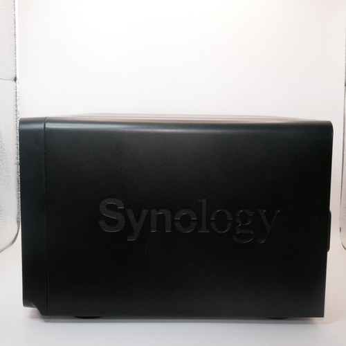 Synology 5 Bay Expansion Unit DX513 (No HDDs) W/Power Supply - Picture 4 of 9