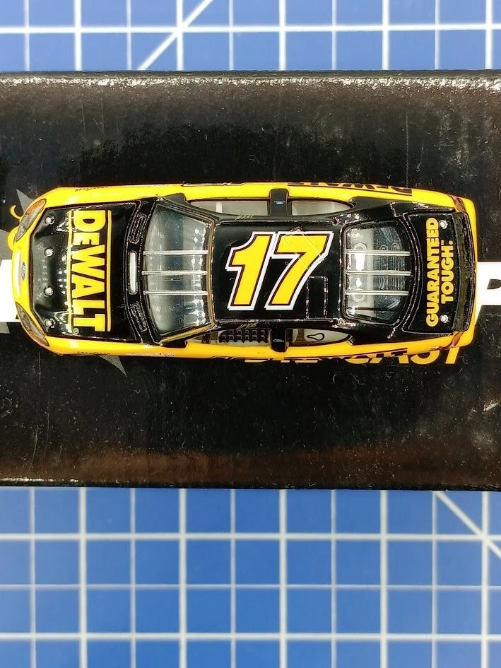 NASCAR Matt Kenseth DEWALT 2000 Ford Taurus 1:64 Die-Cast Car (1 of 5,000) Rare - Image 2 of 4