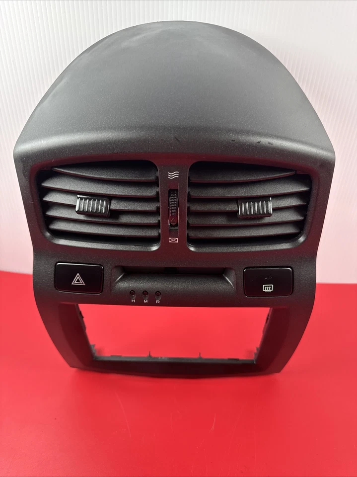 Hyundai Santa Fe 2001-2006 radio bisel tablero moldura panel ventilación central 2005 2004 OEM Foto 2 de 4