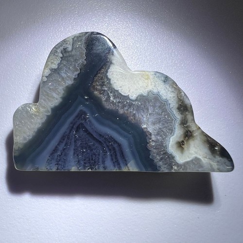 Blue Agate Cloud Carving (#1) - Picture 8 of 13