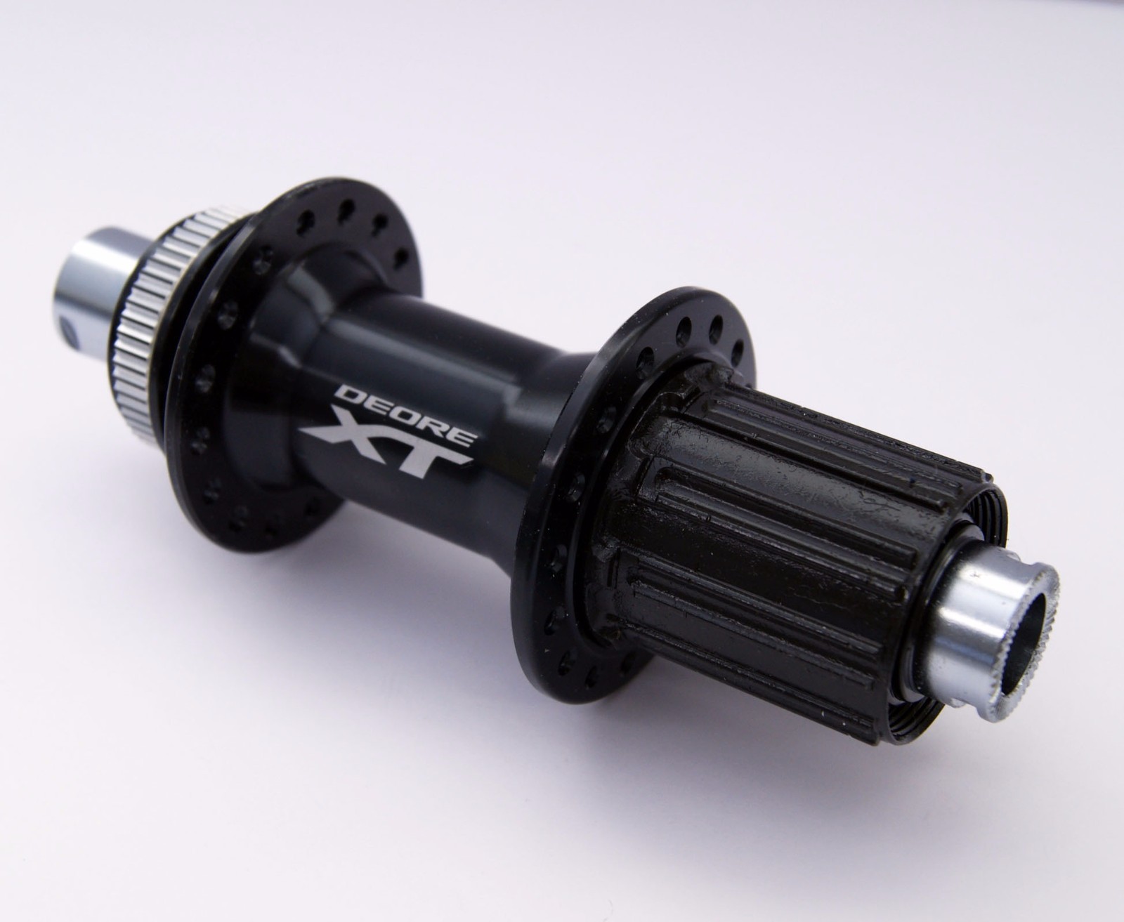 Shimano Deore XT FH-M8010 32H Hinten Freilaufnabe 12mm E-Through EFHM8010E Shimano Deore XT FH-M8010 32H Hinten Freilaufnabe 12mm E-Through EFHM8010E
