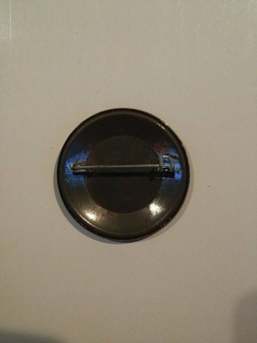 Batman Pin - Picture 2 of 2