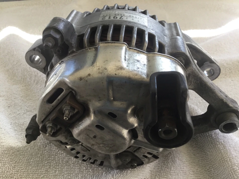 ALTERNADOR PARA JEEP GRAND CHEROKEE ZJ 1997 5.2 V8, estado usado, ¡ver fotos! Foto 3 de 4